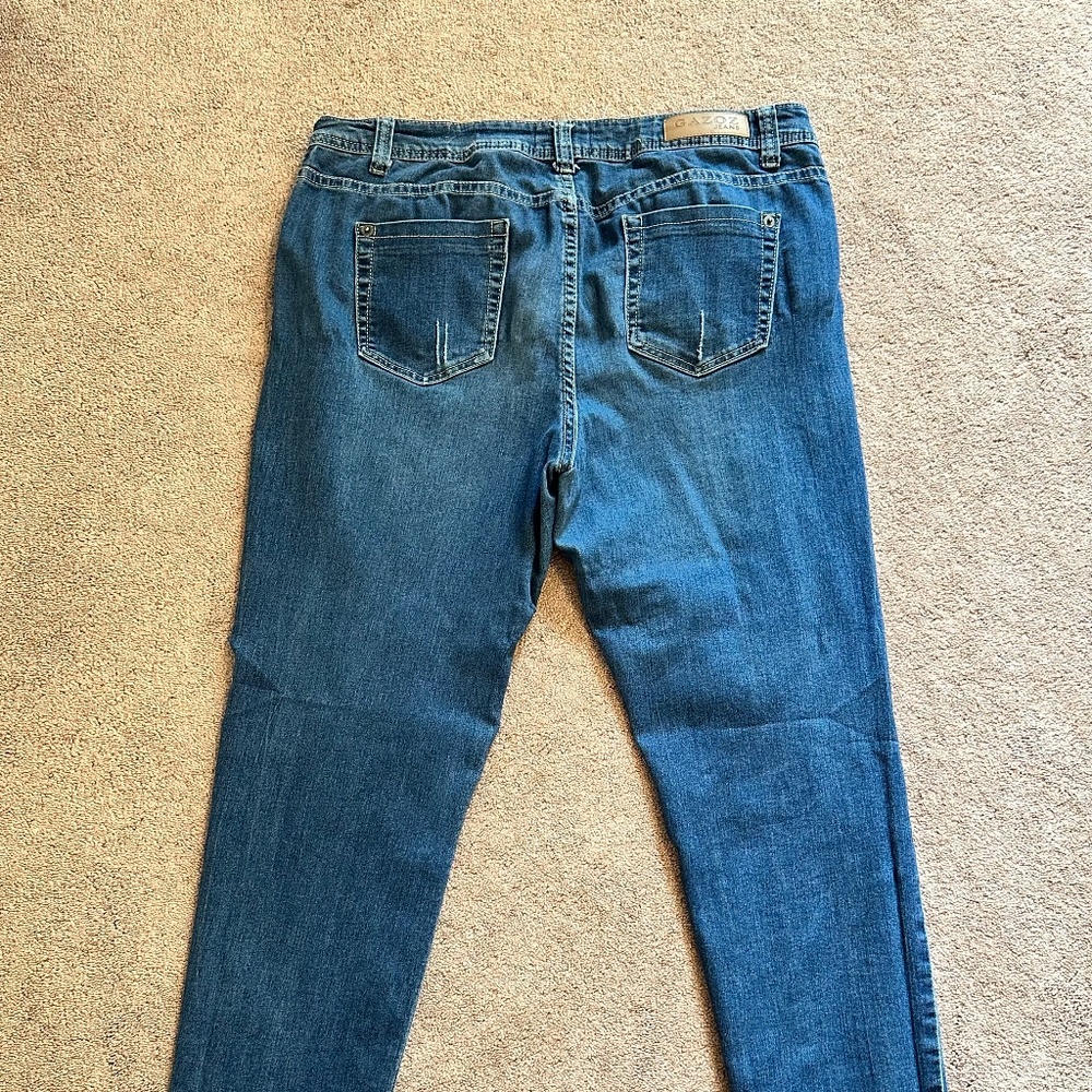 Gazoz boutique distressed jeans